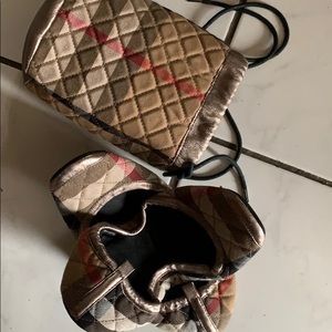 Burberry (authentic )